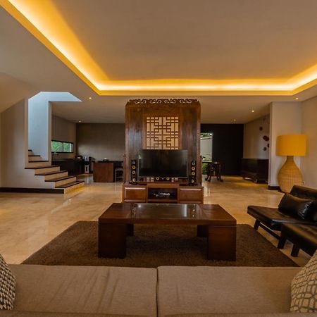 Terra Hill Villa Джимбаран Екстер'єр фото